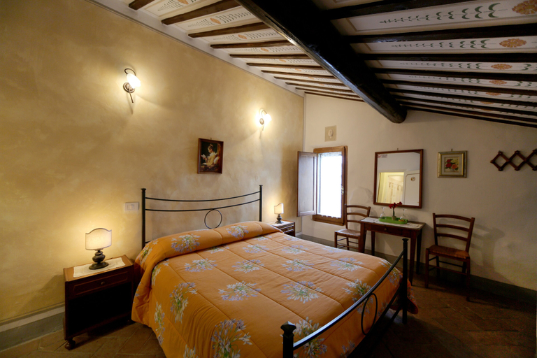 Bedroom 5, Rossellino, Siena