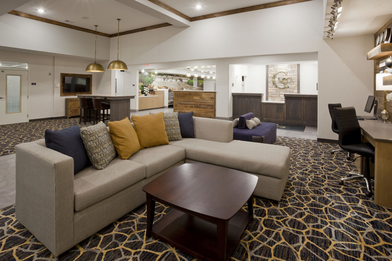 Others 5, GrandStay Cannon Falls, Goodhue