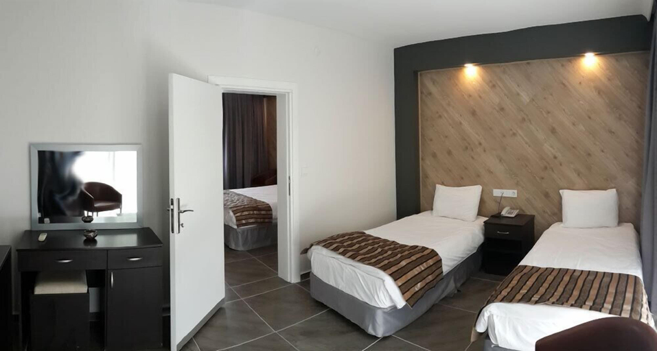 Bedroom 3, Hotel Kum, Eceabat