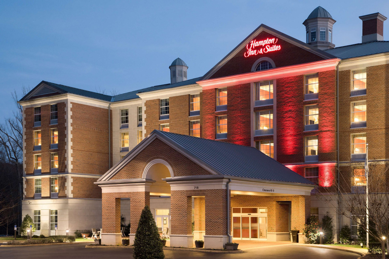 Exterior & Views 2, Hampton Inn & Suites Williamsburg-Central, York
