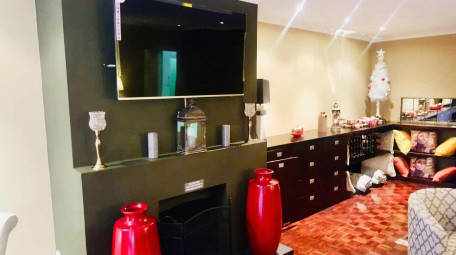 Others 5, Beachview Penthouse, Nelson Mandela Bay