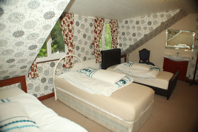 Bedroom 4, Lledr House - Hostel, Conwy