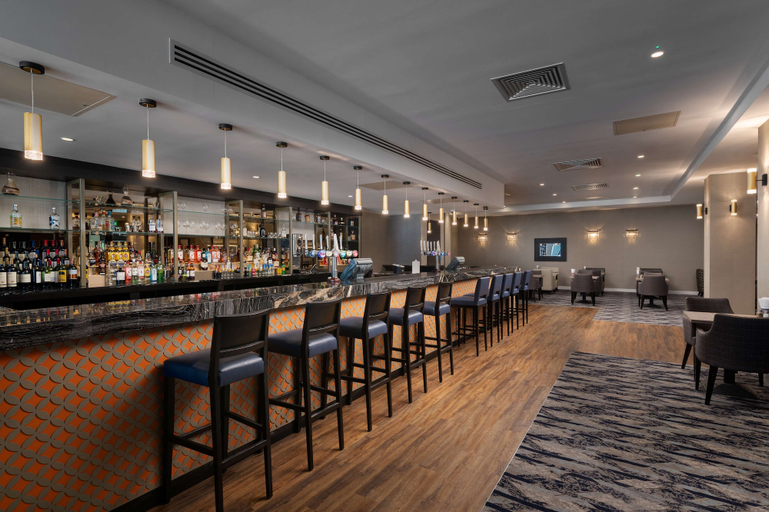 Food & Drinks 2, Hilton London Gatwick Airport, Surrey