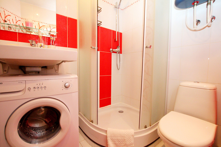 Bathroom, TVST Apartments Gruzinsky Pereulok 8, Northern