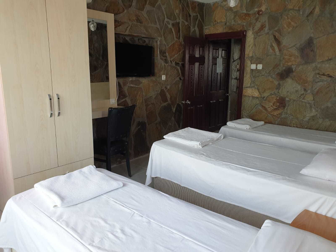 Bedroom 2, Beykonagi Hotel, Edremit