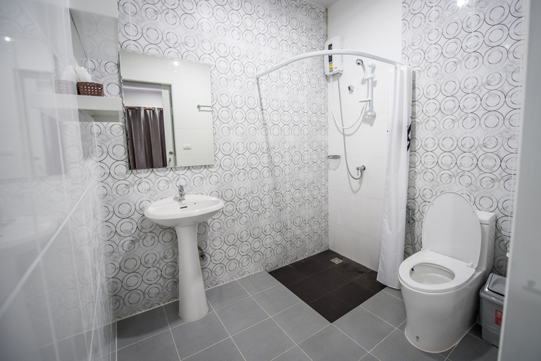 Bathroom 2, Mr. T Kamala Room, Phuket Island