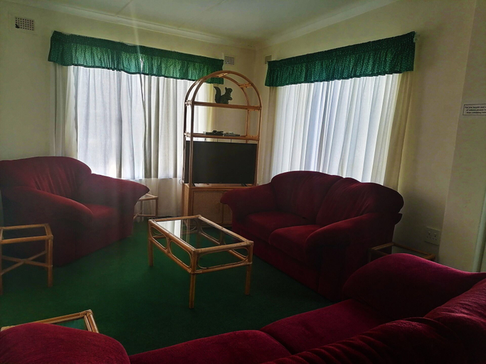 Others 5, Greengates Cottage, Ugu