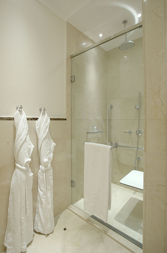 Bathroom 5, Copacabana Palace, A Belmond Hotel, Rio de Janeiro, Rio de Janeiro