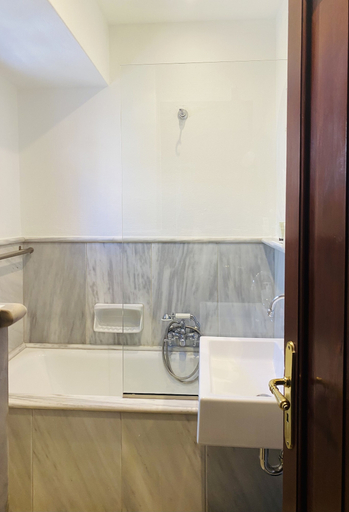 Bathroom 5, Palazzo Arhontiko Apartments, Crete