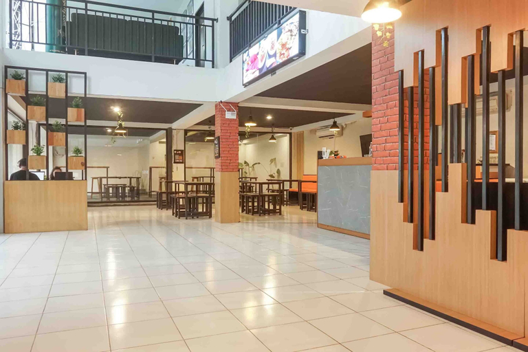 Others 5, Collection O 91226 M'kostel Syariah, Serang
