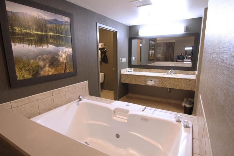 Bathroom 3, Casper C'mon Inn Hotel & Suites, Natrona