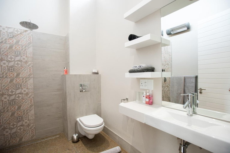 Bathroom 4, Galloway Guest House, Cape Winelands