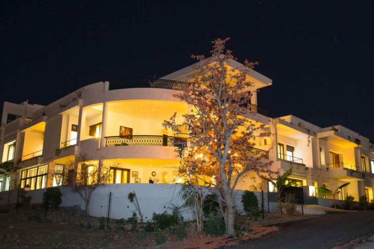 Exterior & Views 2, Devraj Villa-A Luxury Homestay with Pool, Udaipur