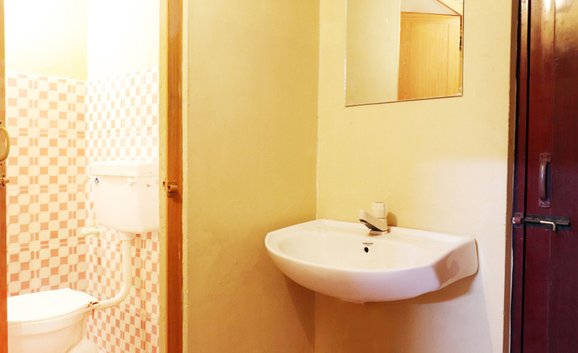 Bathroom, City Holidays - Wayanad, Wayanad
