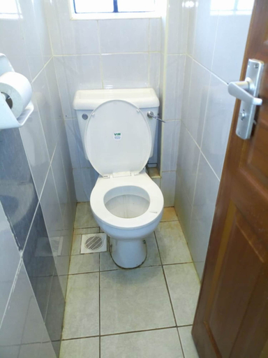 Bathroom 3, Makao Apartments, Nyaribari Chache
