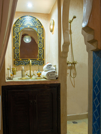 Bathroom 5, Riad Christina, Marrakech