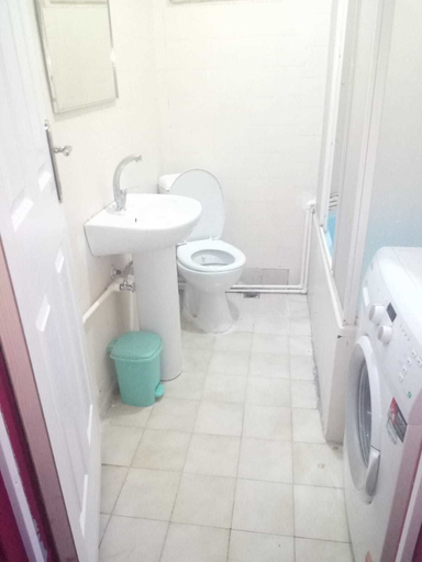 Bathroom 5, Istanbul Apartment, Şişli