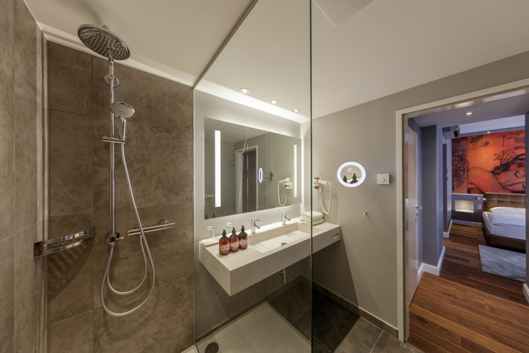 Bathroom 4, Der Wilhelmshof Hotel, Wien