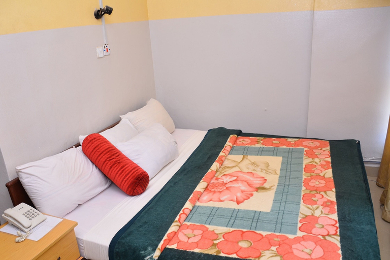 Bedroom 2, De' Nevilla Hotel, Kaduna South