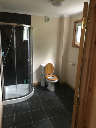 Bathroom, Garden Cottage, Highland