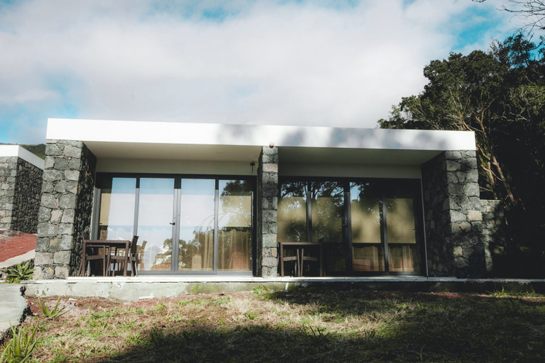 Exterior & Views 2, Make It Happen Farm, Velas