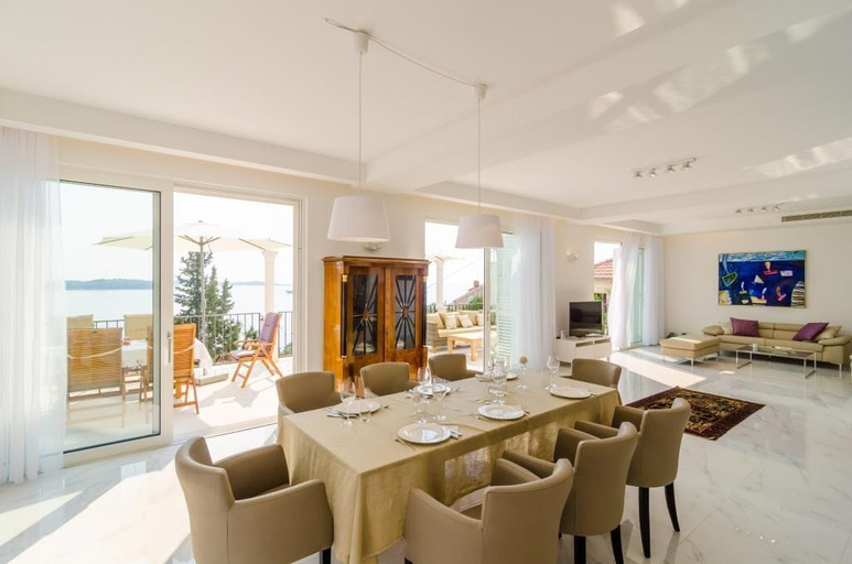 Food & Drinks, Villa Orlando, Župa Dubrovačka