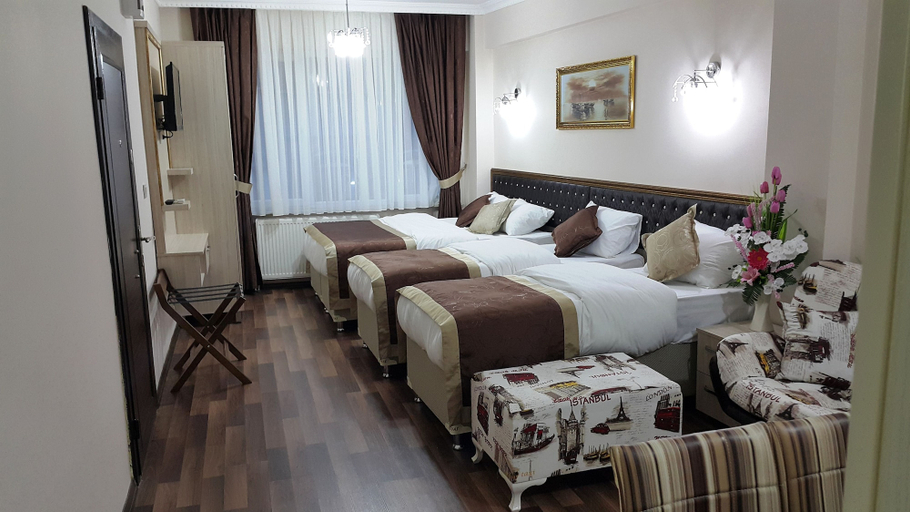 Bedroom 3, Beyazithan, Fatih