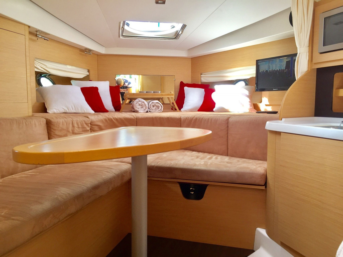 Bedroom 4, Bateau de Prestige, Charente-Maritime