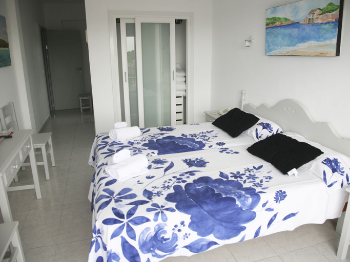 Bedroom 3, Hotel Rocamar, Baleares