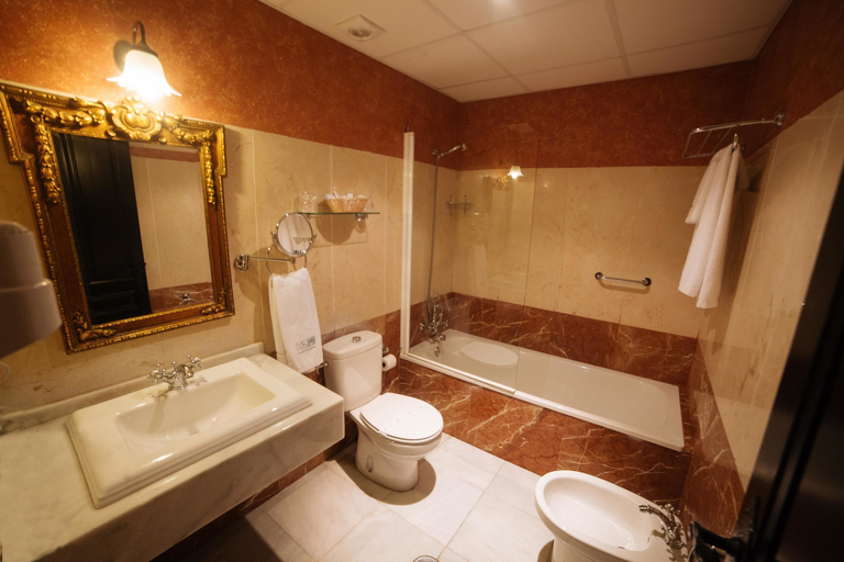 Bathroom 5, Hotel Posada de Vallina by MiRa, Córdoba