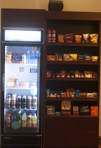 Food & Drinks 5, Sleep Inn & Suites Buffalo Airport, Erie