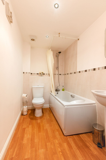 Bathroom 3, KVM - Peacock Apartment, Peterborough
