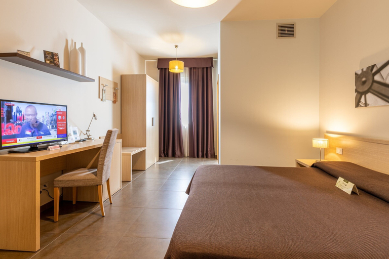 Bedroom 3, Torre del Sud Hotel, Ragusa