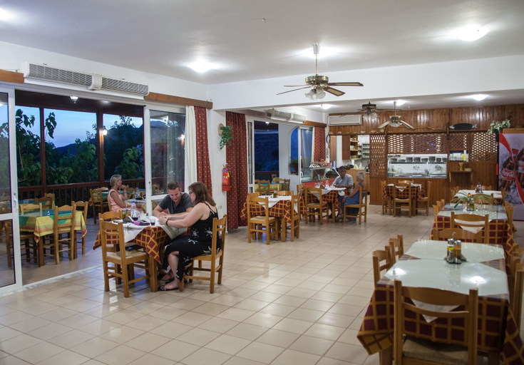 Food & Drinks 5, Ammoudi Hotel, Crete