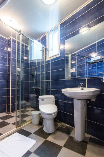 Bathroom 3, Hualien Deer Path, Hualien