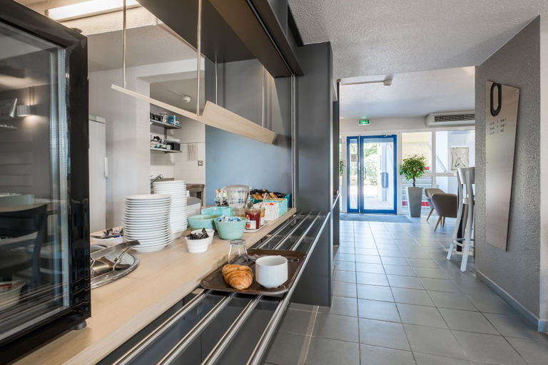 Food & Drinks 5, B&B HOTEL Valence Nord, Drôme