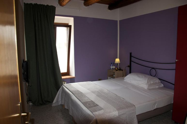 Bedroom 4, Locanda Al Centrale, Verona
