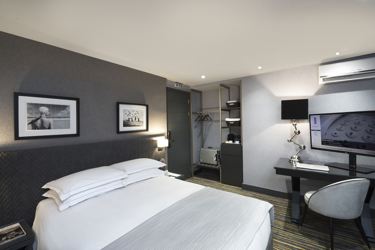 Bedroom 4, President Hotel Athens, Attica