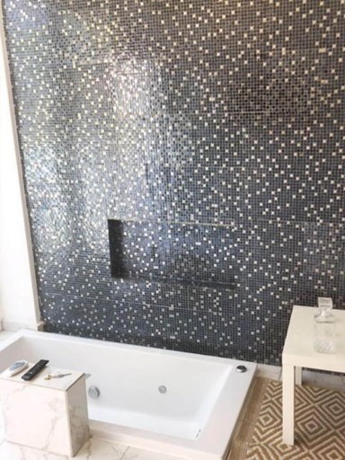 Bathroom 3, Nissi 49 Apartments