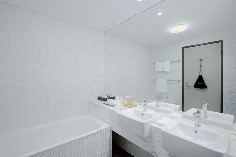 Bedroom 5, Rydges Parramatta, Parramatta - Inner