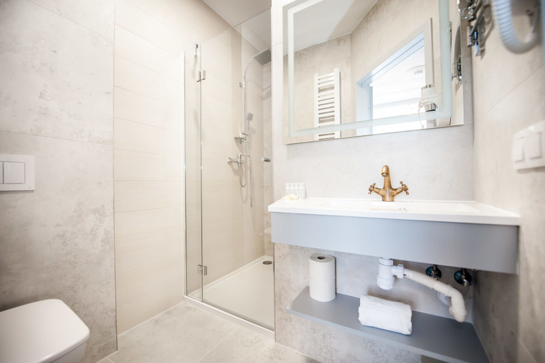 Bathroom 5, Hotel Gdynia Boutique, Gdynia