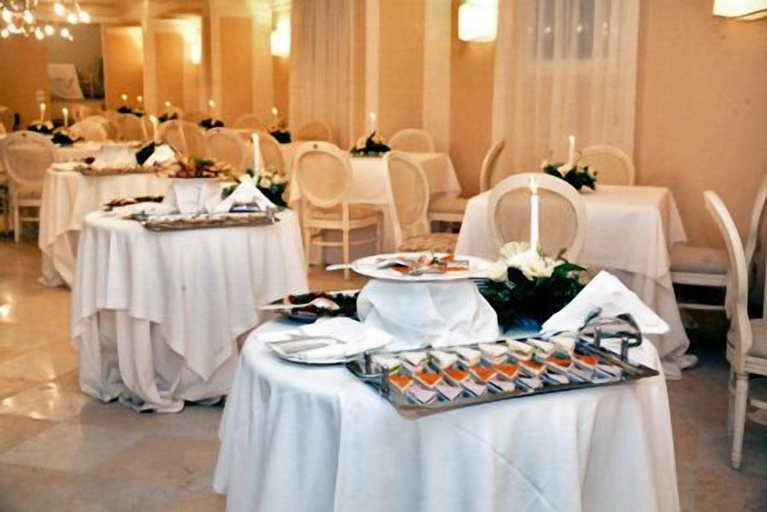 Food & Drinks 5, Palace Hotel Vieste, Foggia
