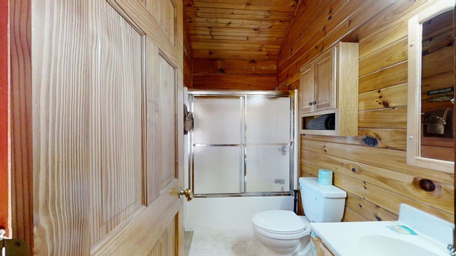 Bathroom 3, Valley Hi, Sevier