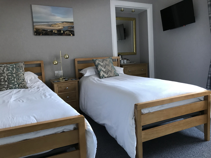 Bedroom 2, West End Guest House, Moray