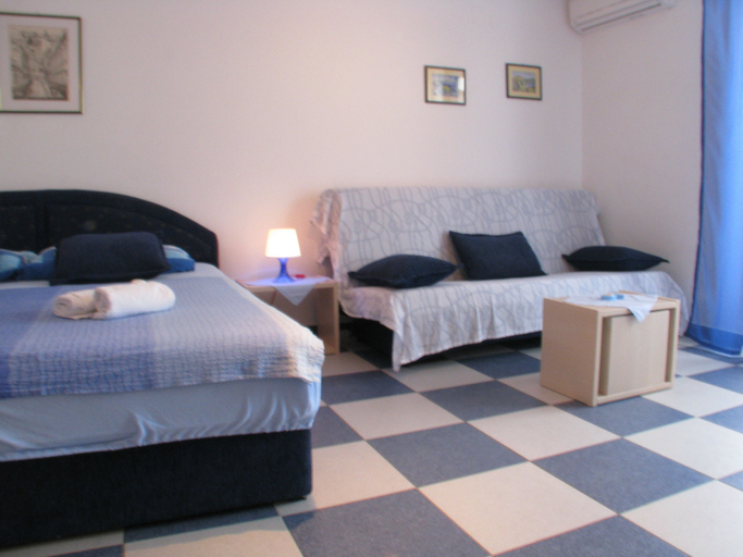 Bedroom 3, Apartments Srkoc, Krk