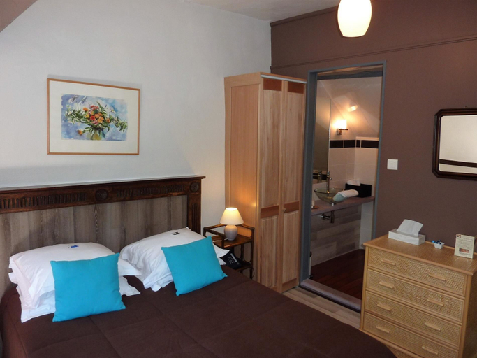 Bedroom 3, Auberge de l'Abbaye, Eure