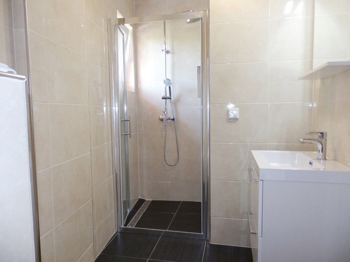 Bathroom 4, Apartments Idila, Medulin