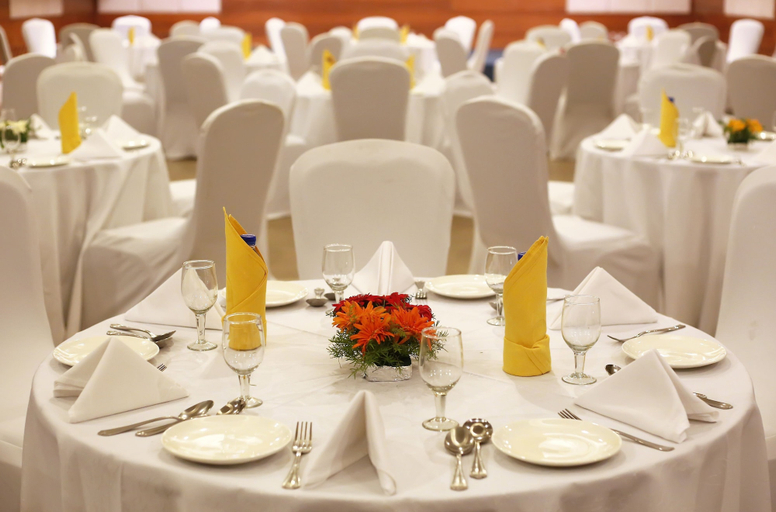 Food & Drinks 5, Greenpark Hotel, Visakhapatnam