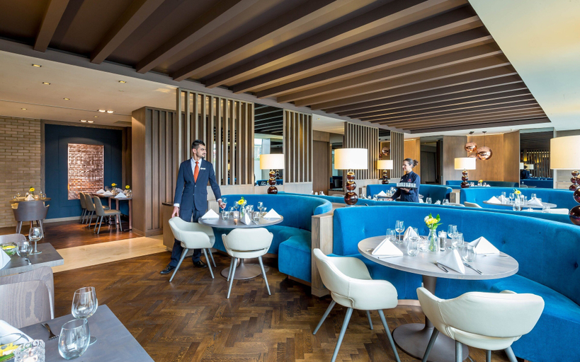Food & Drinks 5, Clayton Hotel Chiswick, London