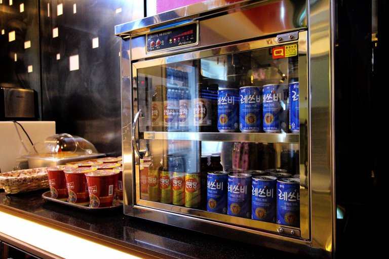 Food & Drinks 5, Hera Hotel, Buk